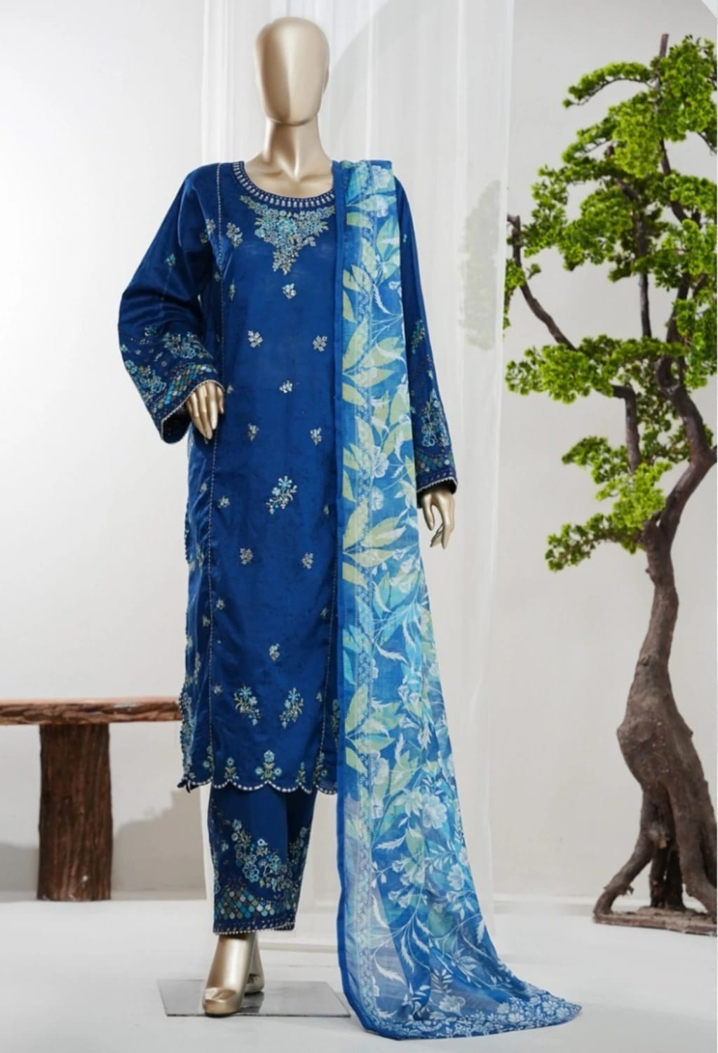 Binsaeed Jacquard Blue 3pc Embroidered D10