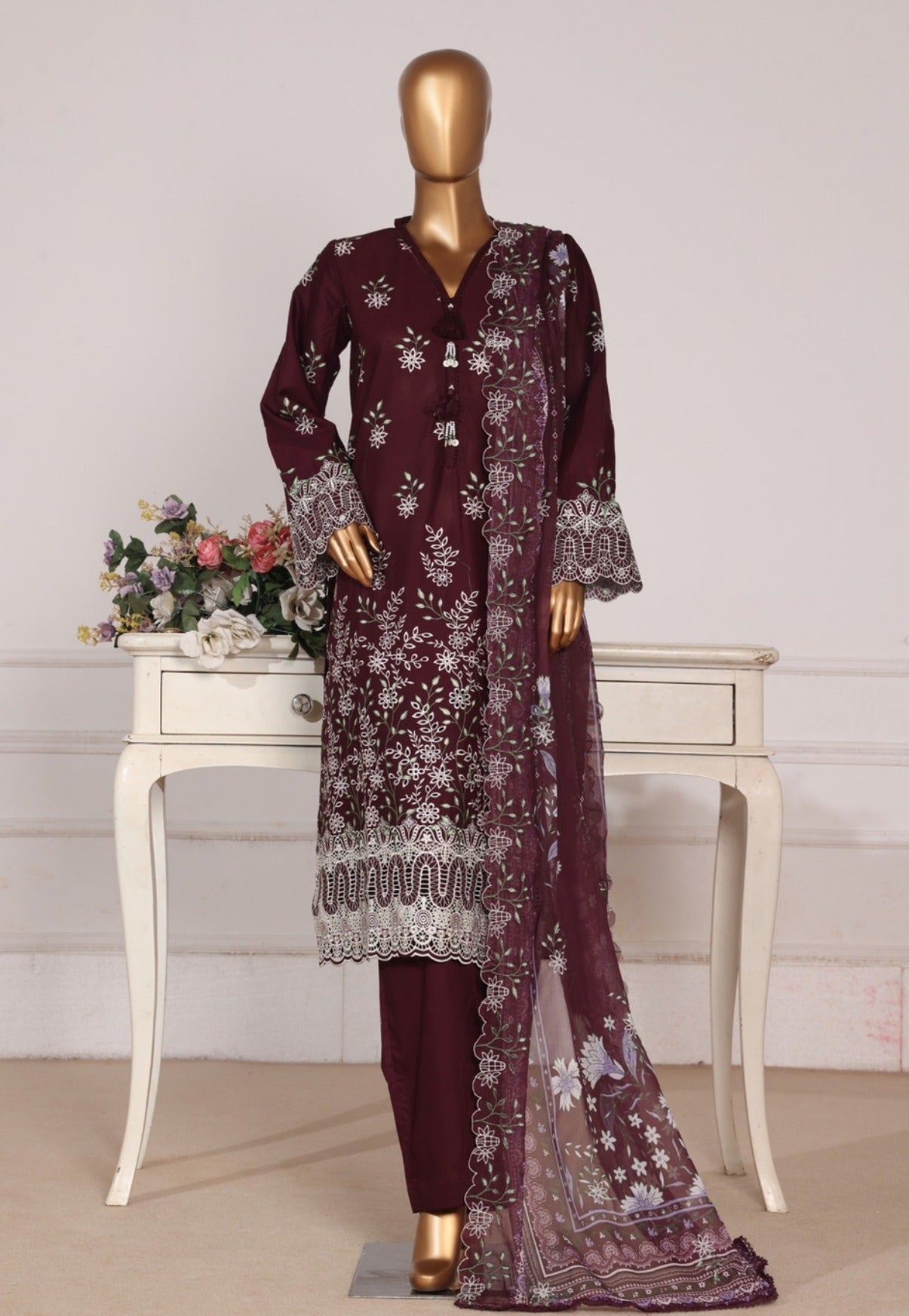 Binsaeed Lawn Embroided 3pc (D2571-B)