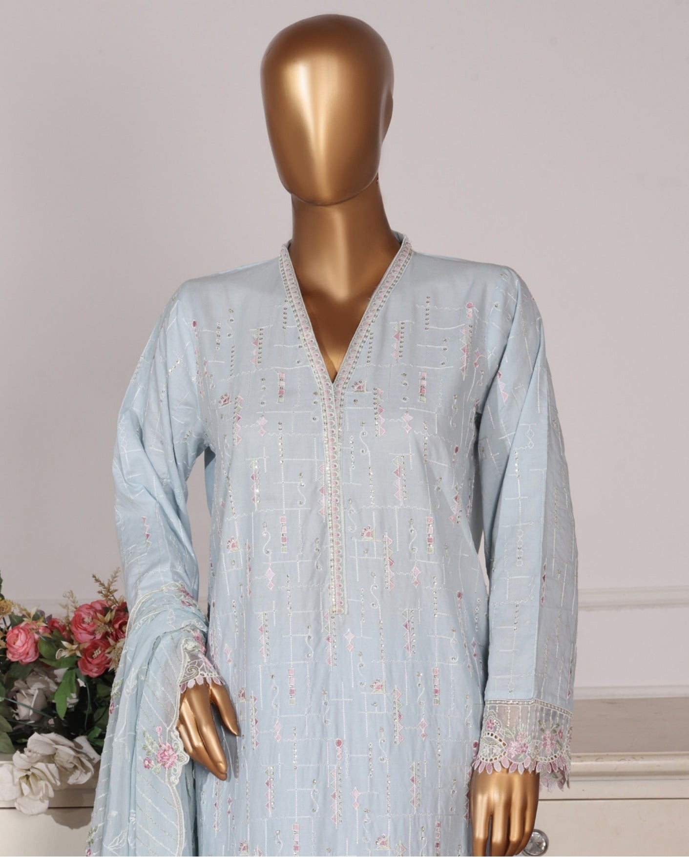 Binsaeed Lawn Embroided 3pc (D2550-A)