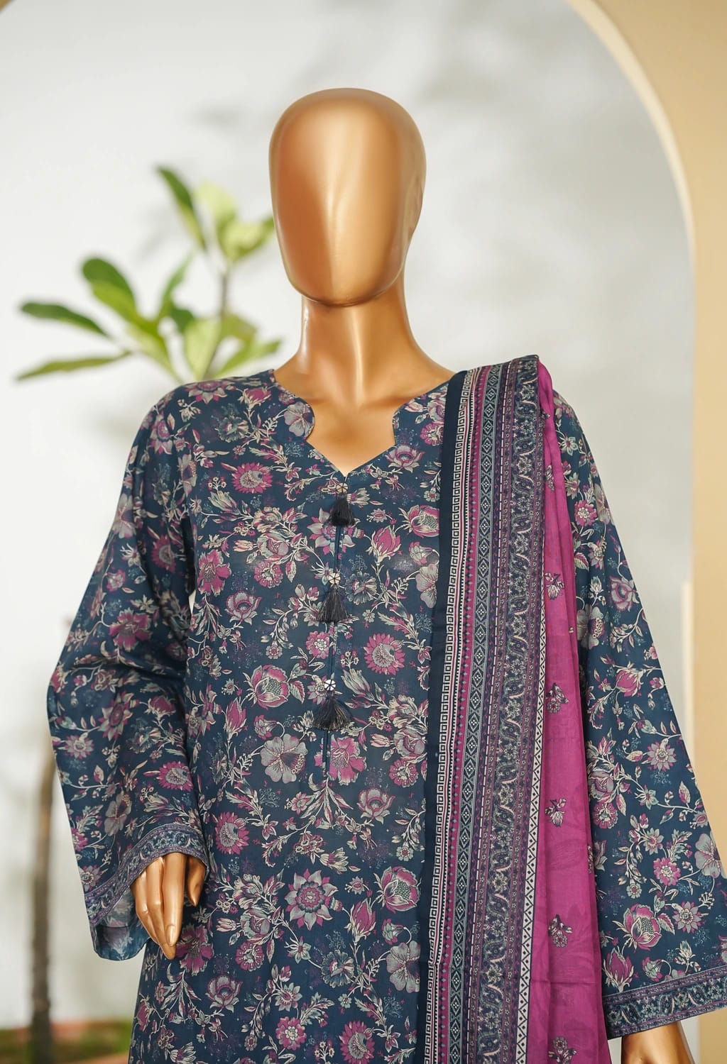 Binsaeed Stitched Blue Printed Lawn 3pc (LSM033)