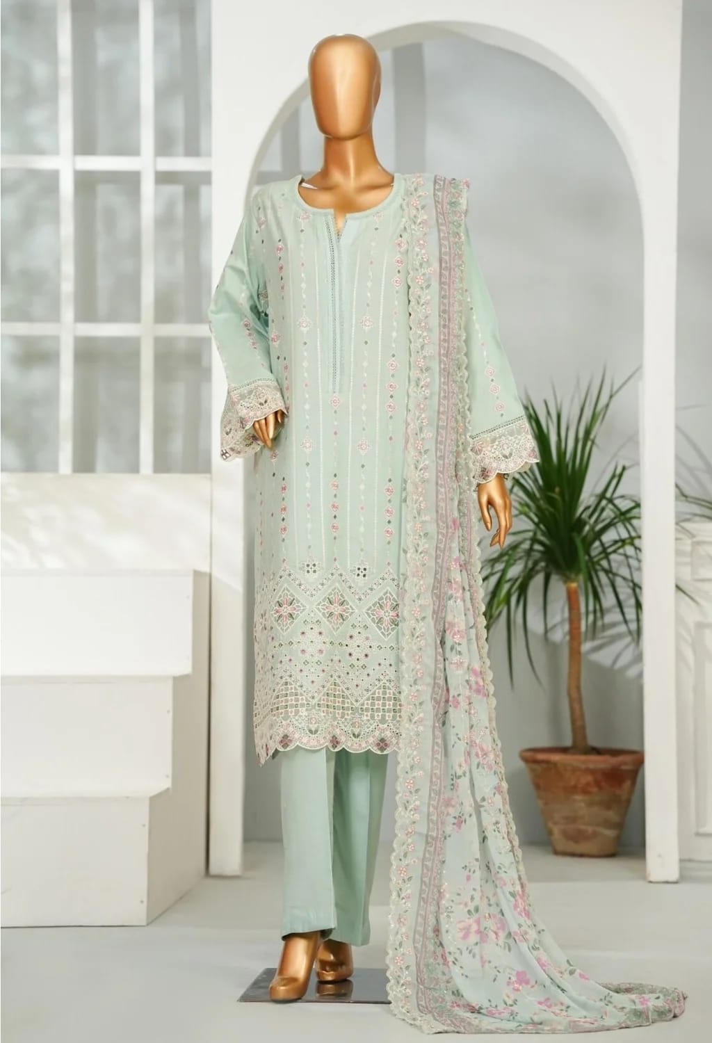 BinsaeedLawn Embroided 3pc (D-62-A)