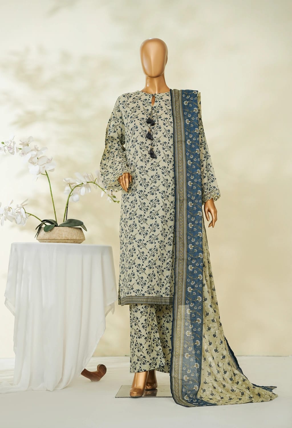 Binsaeed Lawn Printed 3pc (LSM137)