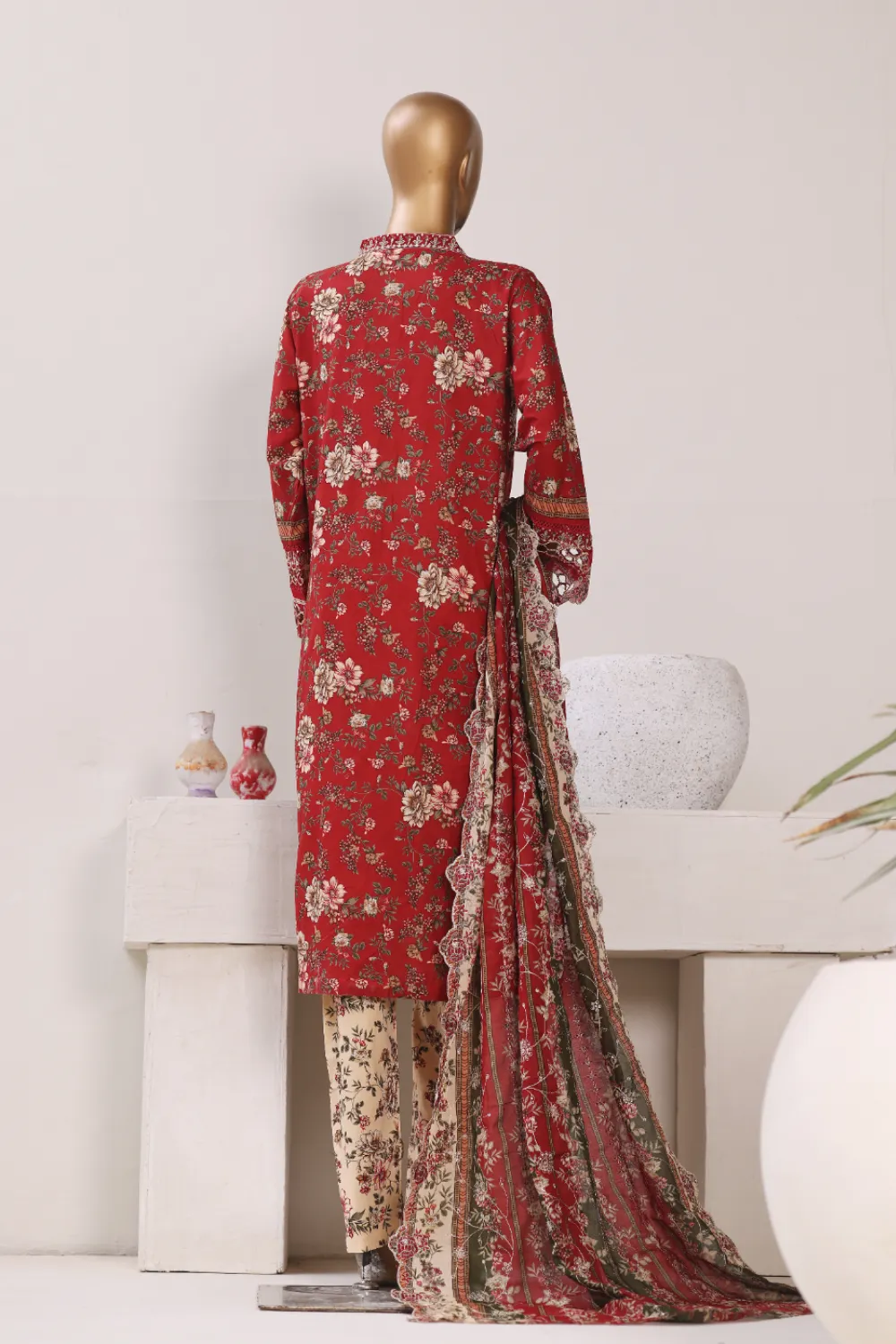 Binsaeed Stitched Embroidered Lawn Black 3pc (NSM062ED)