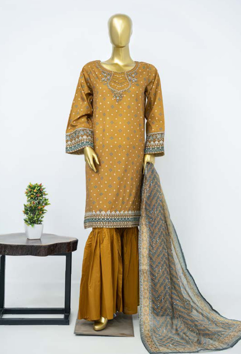 BIN SAEED EXCLUSIVE EMBROIDERED 3PC  COLLECTION 05