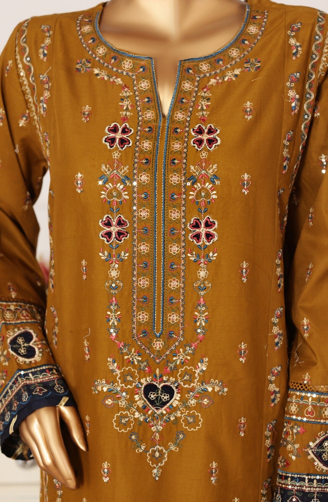 Binsaeed Lawn Embroided 3pc (D2570-O)