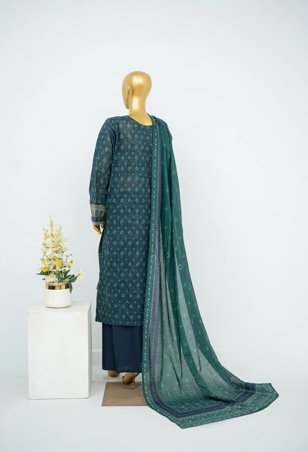BIN SAEED EXCLUSIVE EMBROIDERED WITH BELLBOTTOM TROUSER 3PC COLLECTION