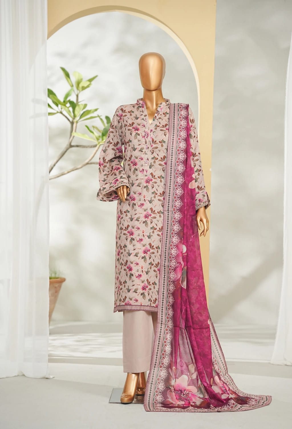 Binsaeed Stitched Ivory Printed Lawn 3pc (LSM003)
