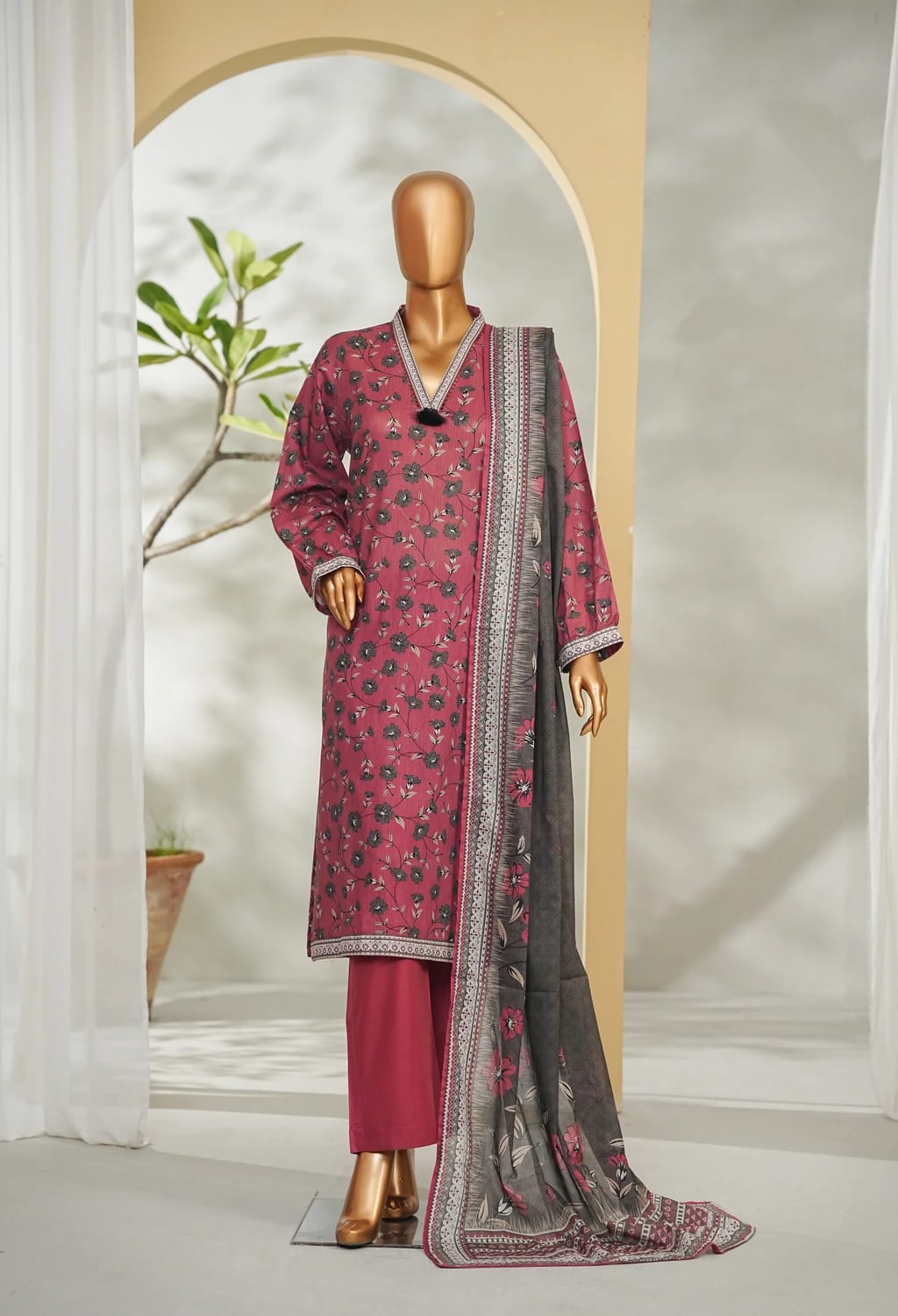 Binsaeed Stitched Pink Printed Lawn 3pc (LSM032)