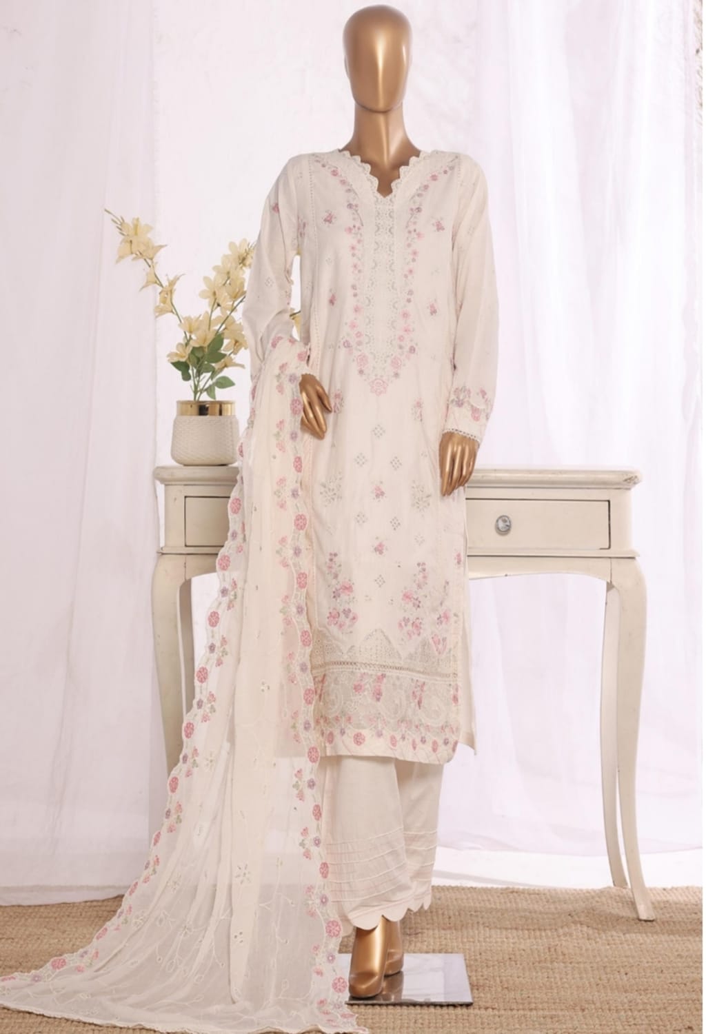 Binsaeed Stitched Embroidered Cotton Ivory 3pc (D033-R)