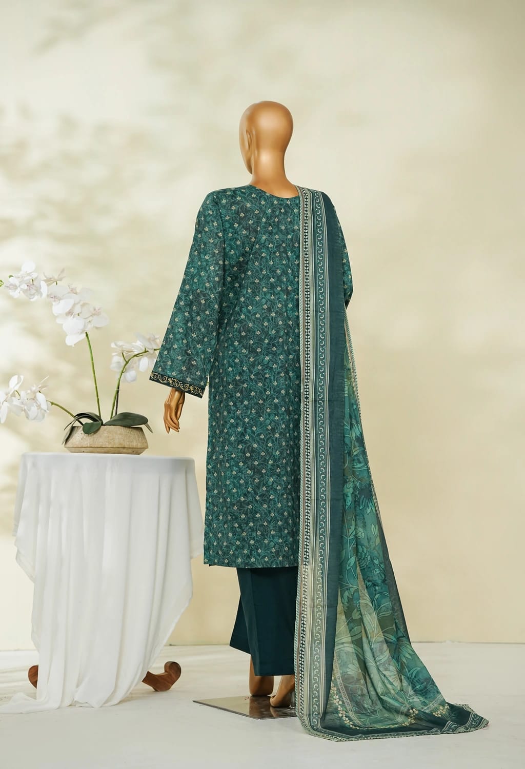 Binsaeed Lawn Printed 3pc (LSM113)