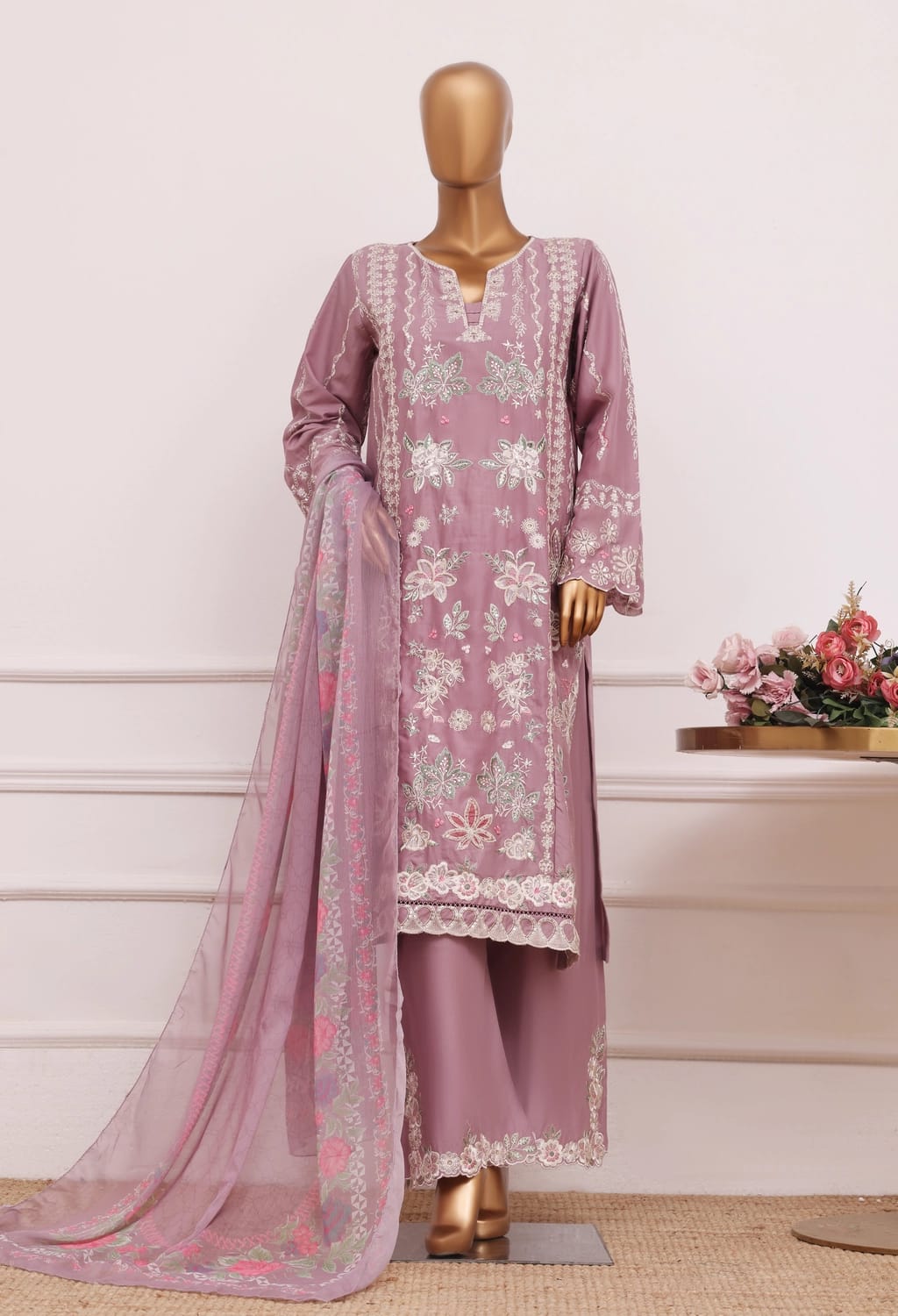 Binsaeed Lawn Embroided 3pc (D2561)